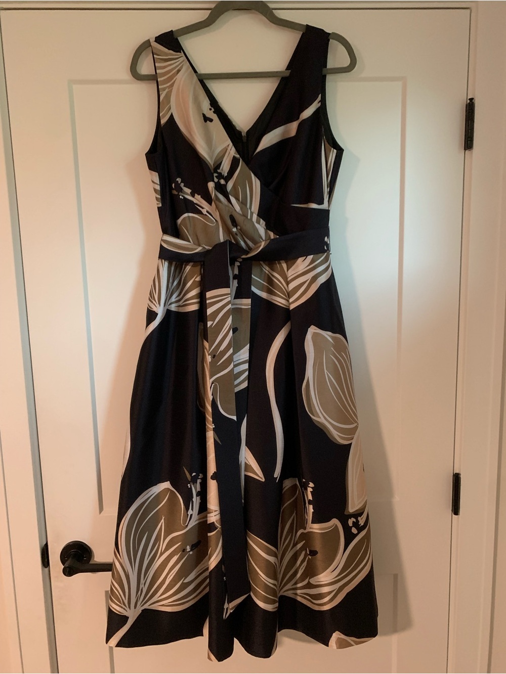 Donna Karan Black Midi Dress with Taupe Floral Print - Picture 6 of 6